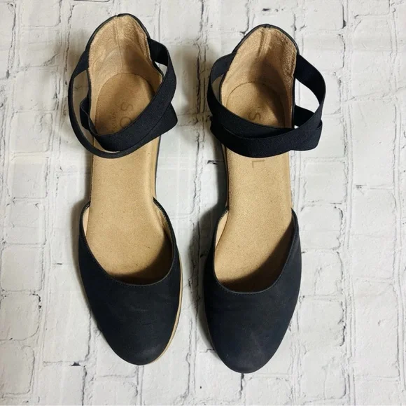 SOUL Naturalizer Women's Size 8 M Intro Black Flat Nubuck Shoes - Picture 6 of 11